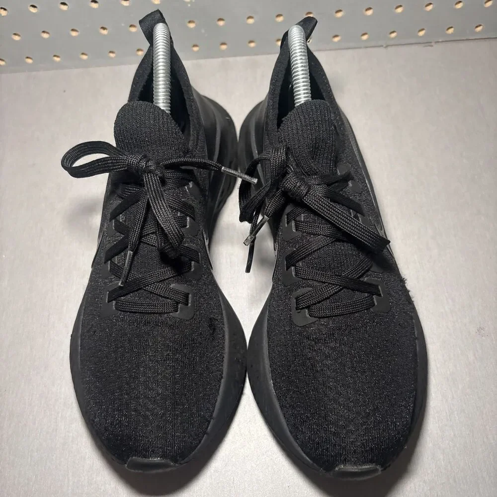 Nike React Infinity Run Flyknit Shoes Mens Sz 7 Womens Sz 8.5 Triple Black